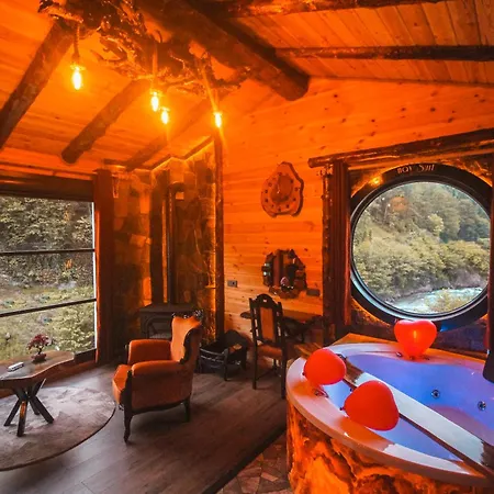 Navi Aparthotel