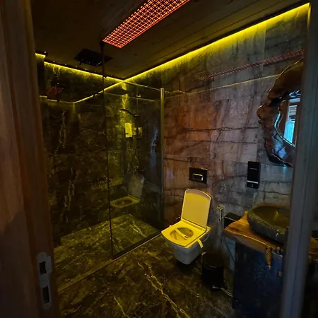 Navi Aparthotel *